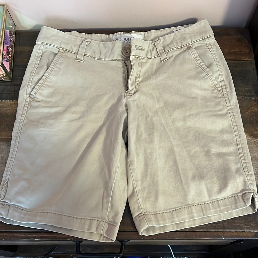 Aeropostale bermudas